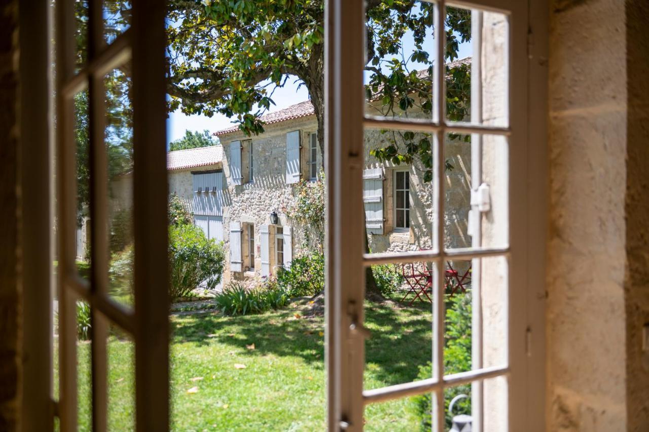 Maison Le Sepe - Vignoble Bio Et Maison D'Hotes Sainte-Radegonde  Exterior foto