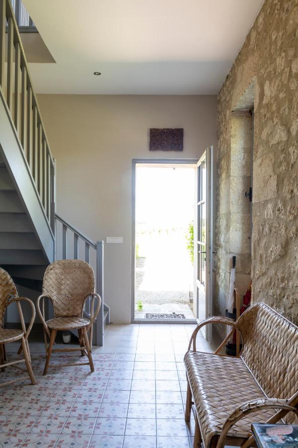 Maison Le Sepe - Vignoble Bio Et Maison D'Hotes Sainte-Radegonde  Exterior foto